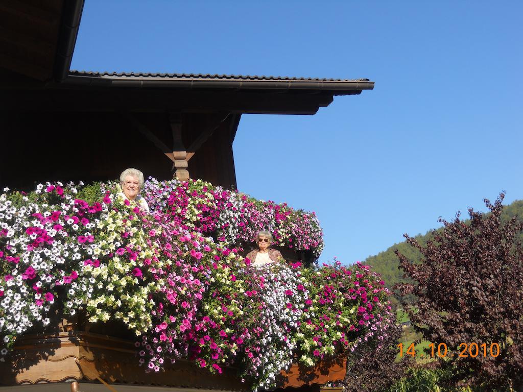 Hotel Rosenheim Rodeneck Exterior foto